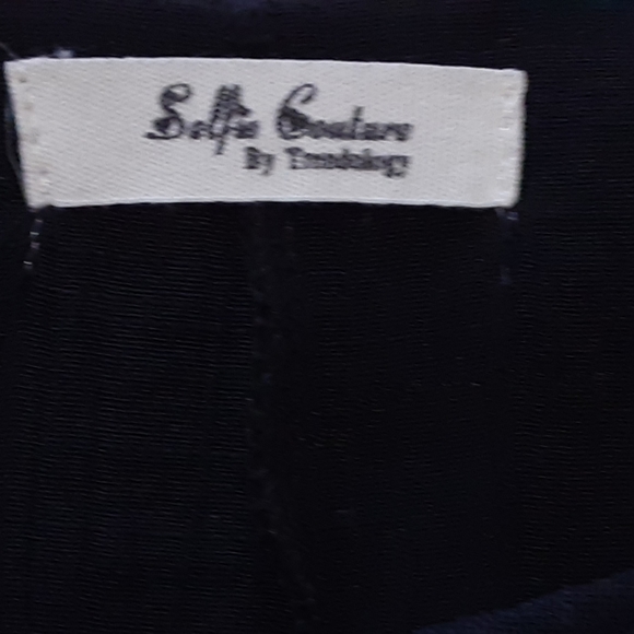 Selfie Couture by Trendology EMBROIDERED White on Navy XS/S Dress - Picture 9 of 13